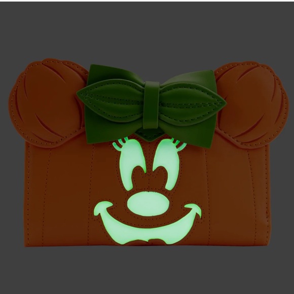 Minnie Mouse Glow in the Dark Pumpkin Flap Wallet - Picture 2 of 6